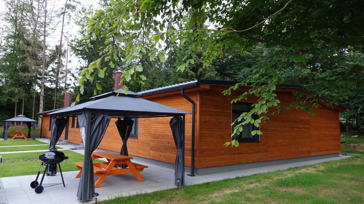 Cottage Forest Wellness Muna Hradec Exterior foto