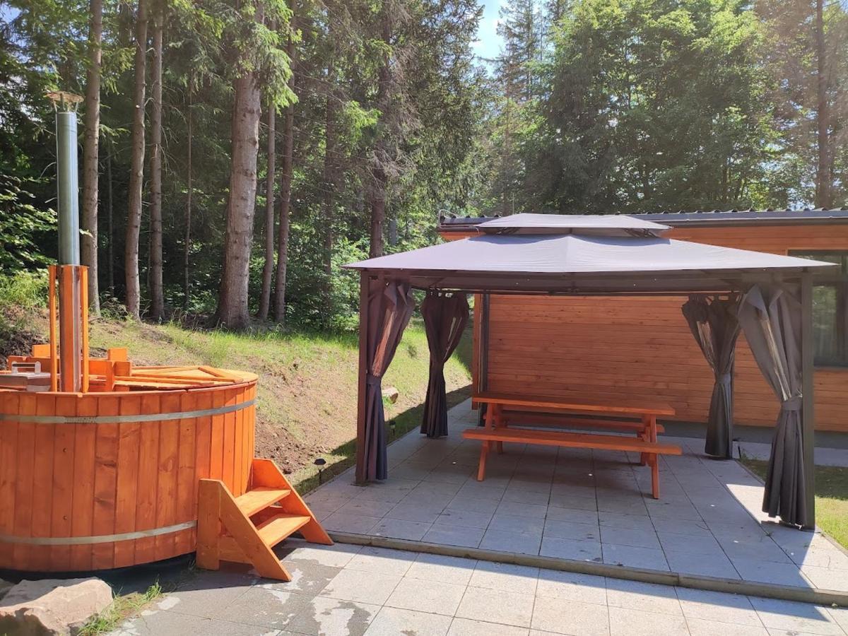 Cottage Forest Wellness Muna Hradec Exterior foto