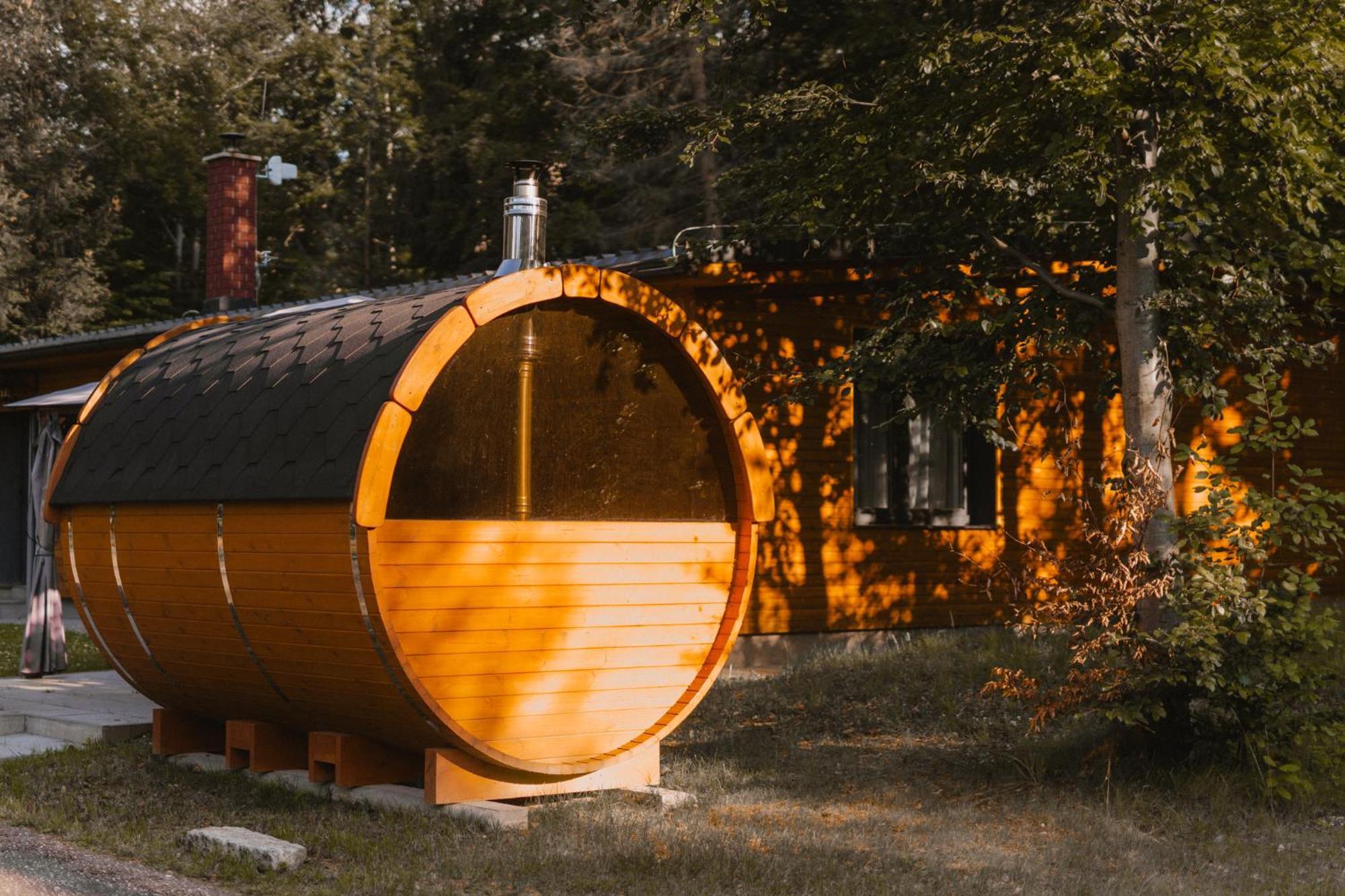 Cottage Forest Wellness Muna Hradec Exterior foto